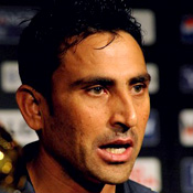 Agitated Younis resigns from captaincy